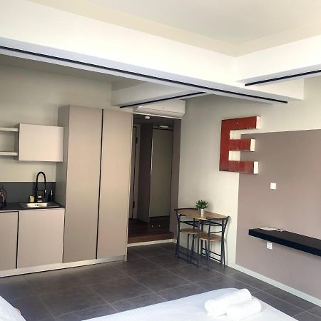 M17 Studios & Suites In The Heart Of Athene Buitenkant foto