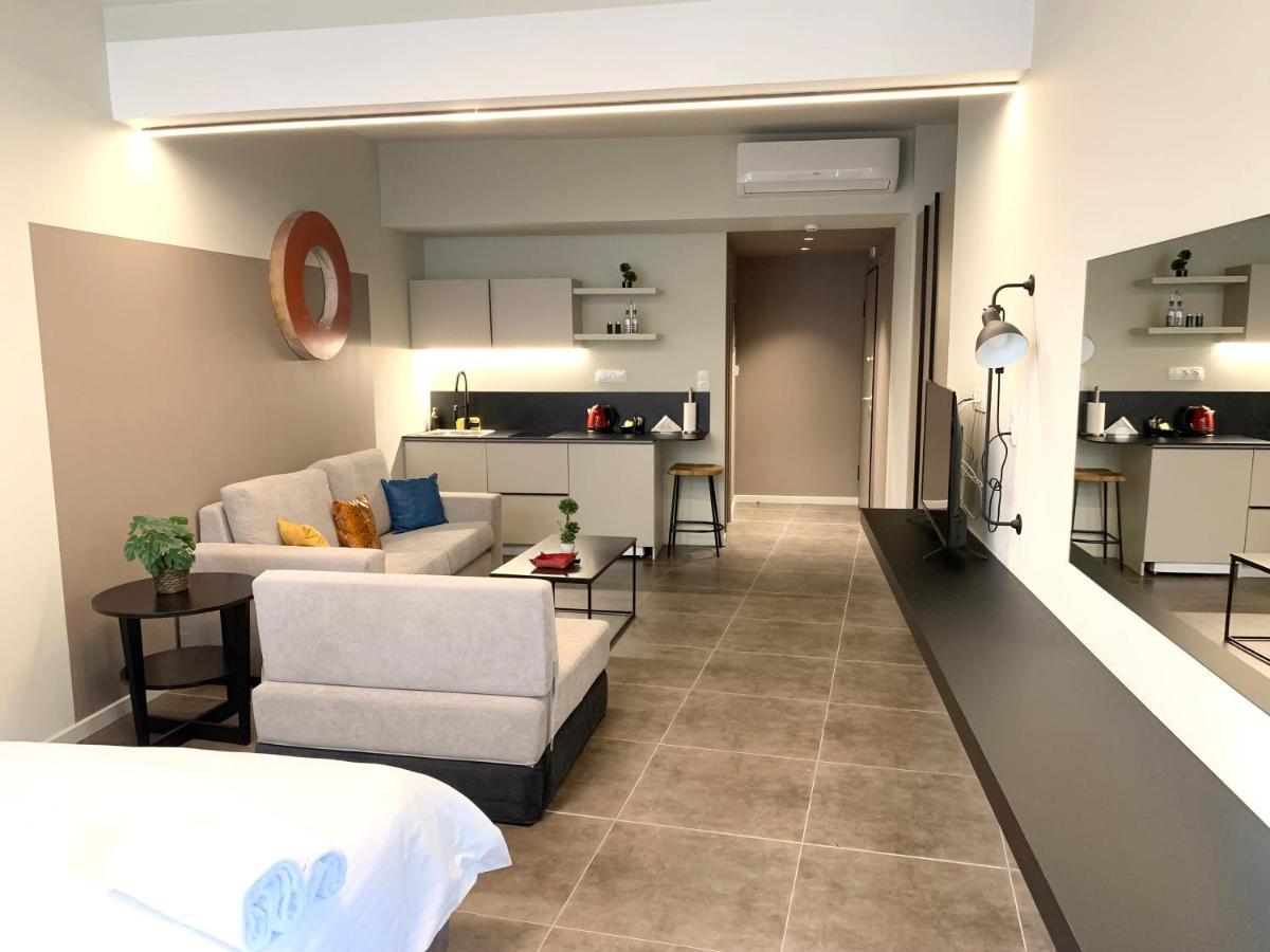 M17 Studios & Suites In The Heart Of Athene Buitenkant foto