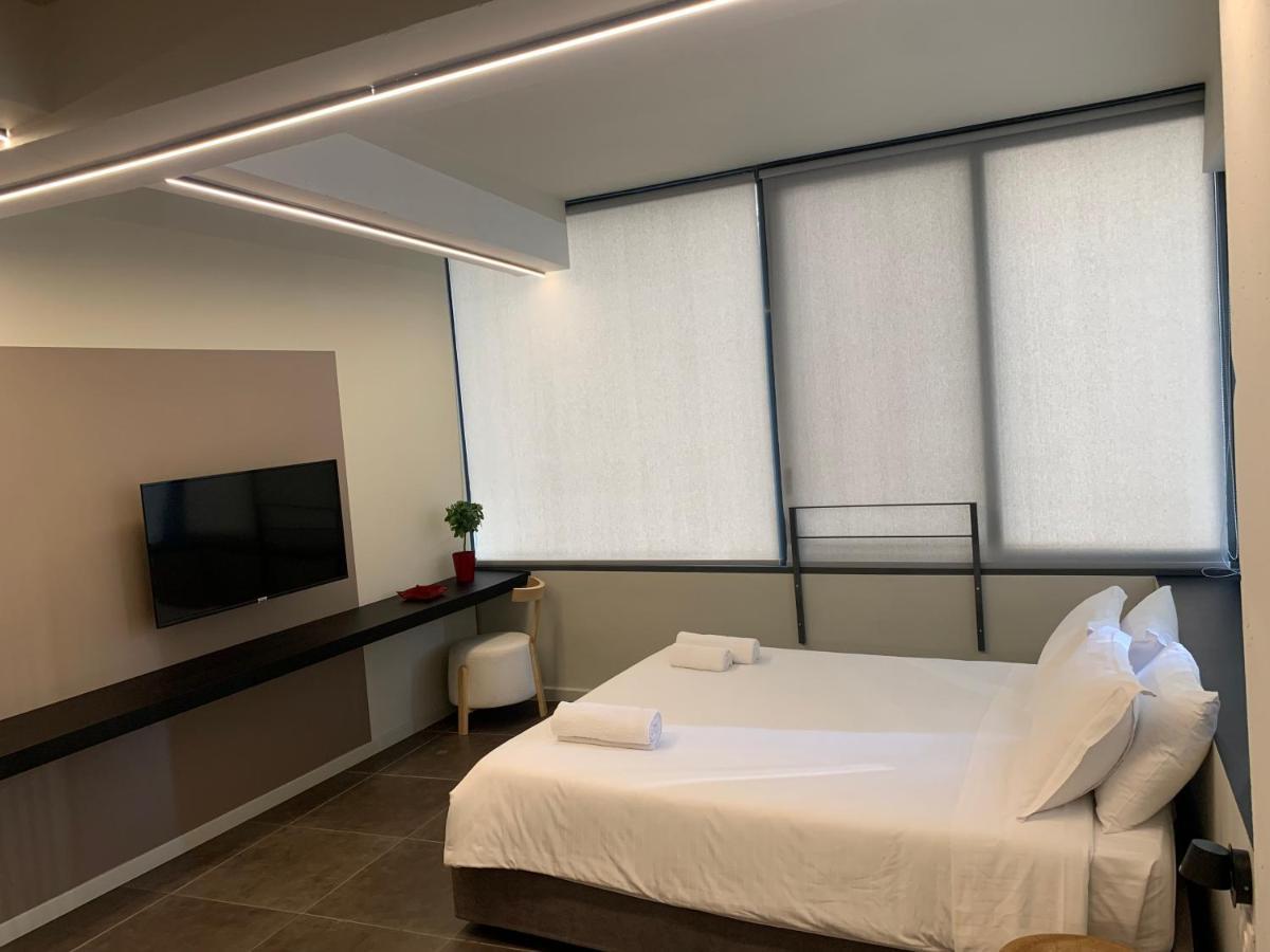 M17 Studios & Suites In The Heart Of Athene Buitenkant foto