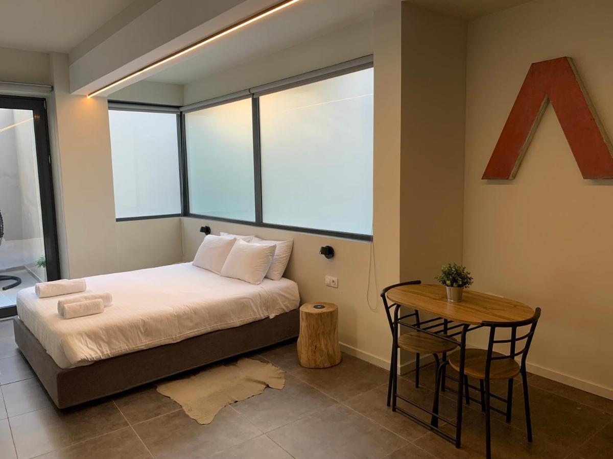M17 Studios & Suites In The Heart Of Athene Buitenkant foto