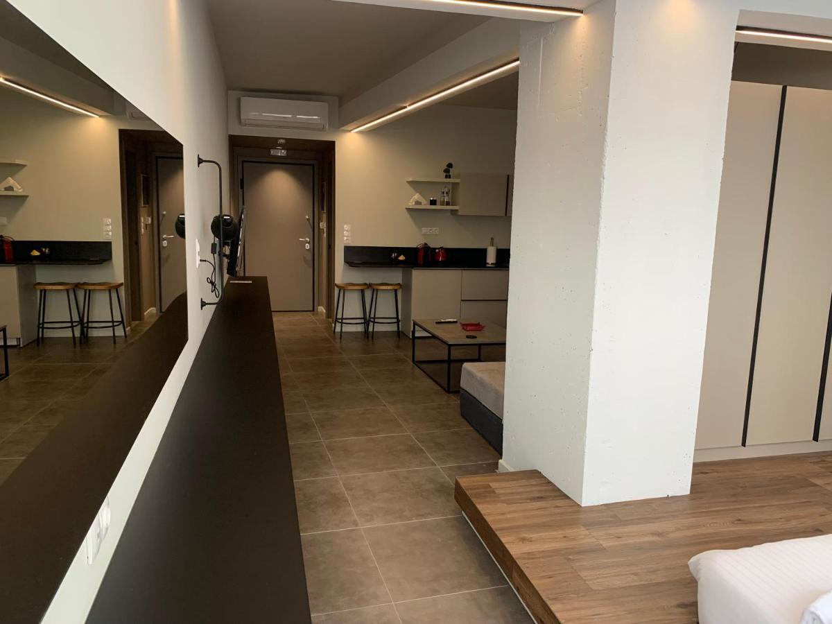 M17 Studios & Suites In The Heart Of Athene Buitenkant foto