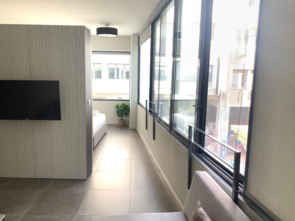 M17 Studios & Suites In The Heart Of Athene Buitenkant foto