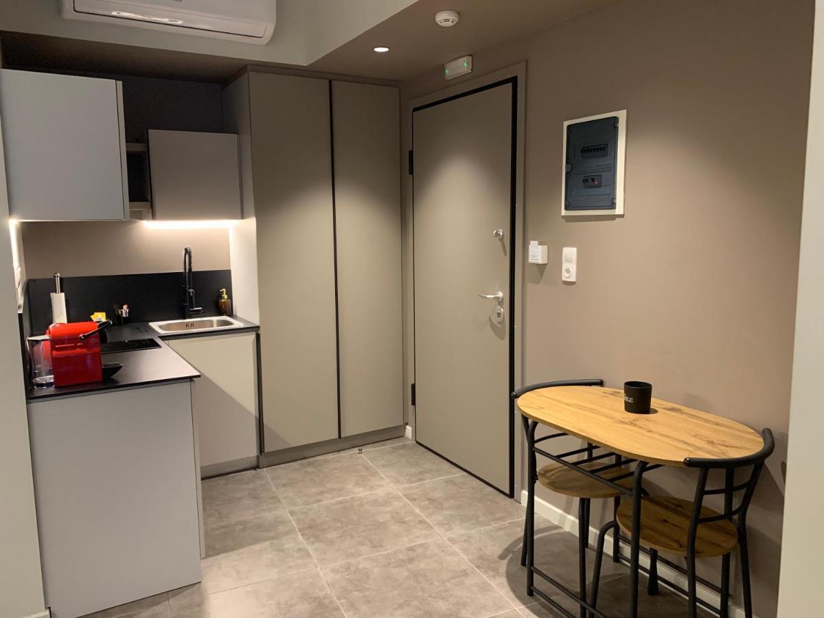 M17 Studios & Suites In The Heart Of Athene Buitenkant foto