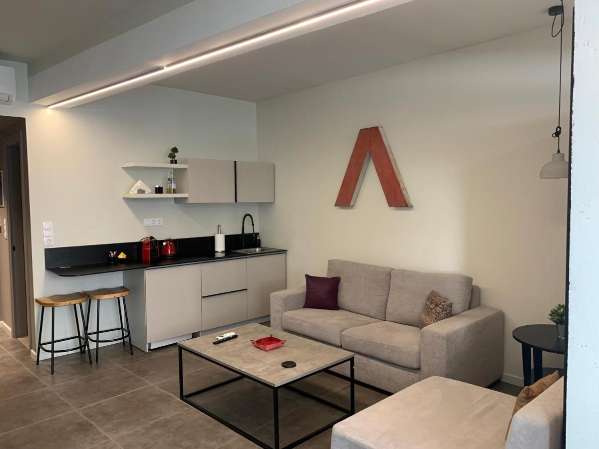 M17 Studios & Suites In The Heart Of Athene Buitenkant foto